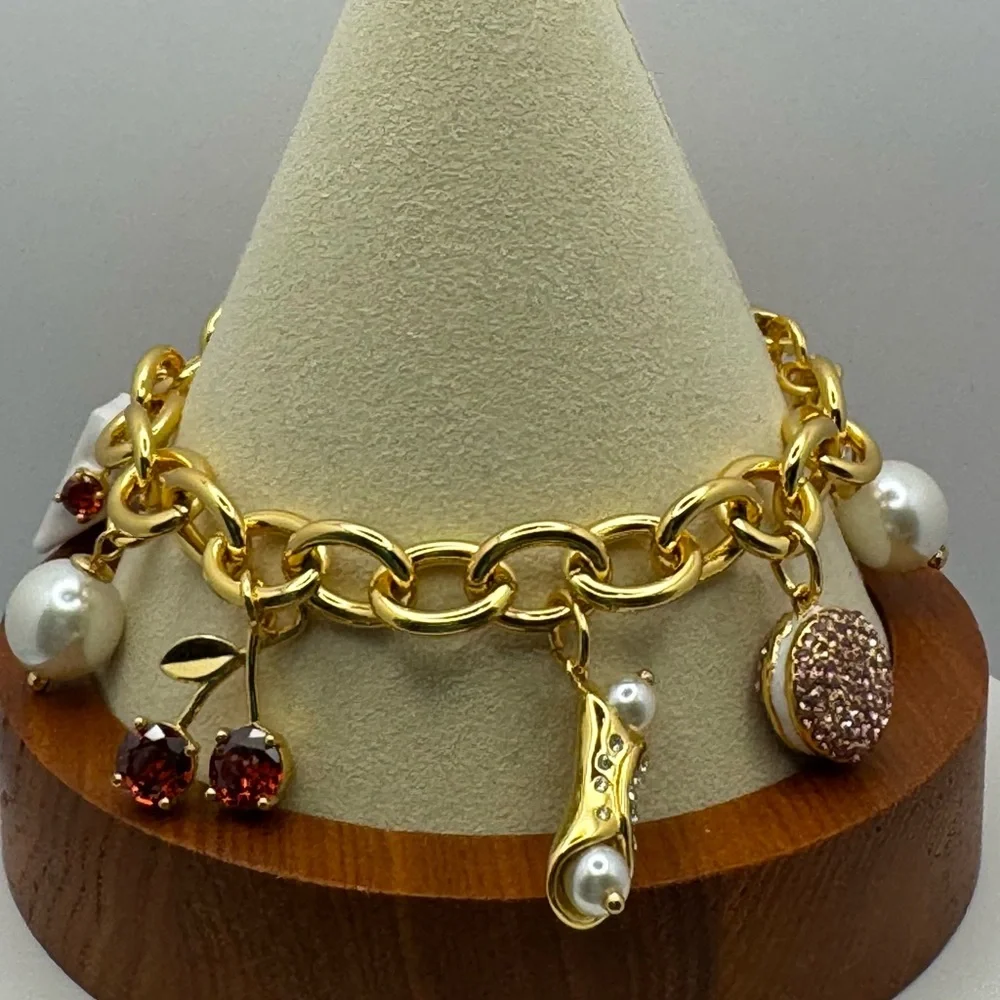 KATE SPADE 🍰 Pastry Shop Charm Bracelet NWT - Picture 5 of 7